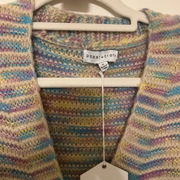 Paper Crane Sweater size S put a little oversized - Picture 4 of 5